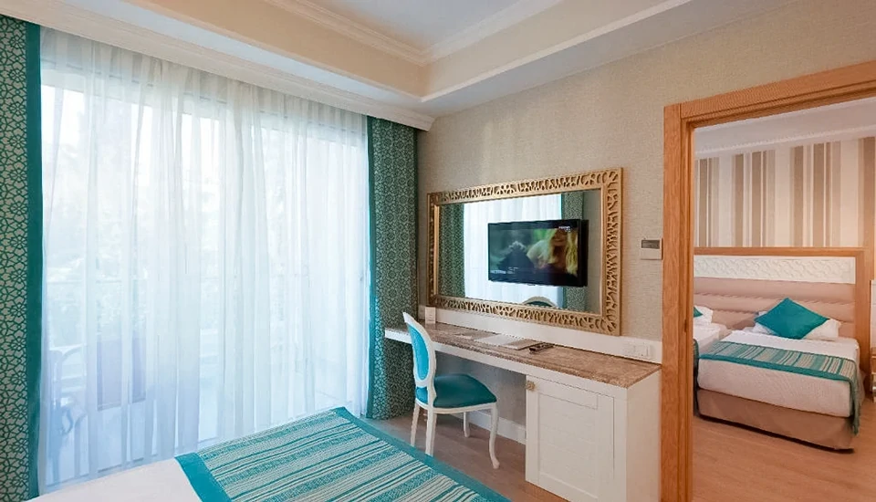 هتل کارمیر ریزورت آنتالیا